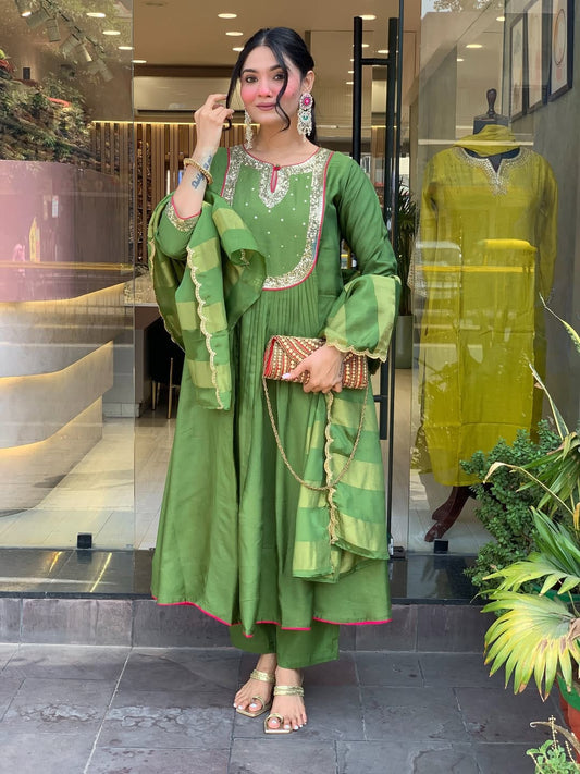 Premium Green Maheshwari Silk Suit Set with Banarasi Dupatta