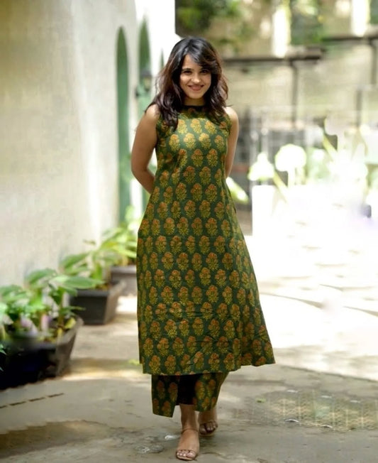 Women’s Green Printed Cotton Halter Neck Kurta Palazzo Set