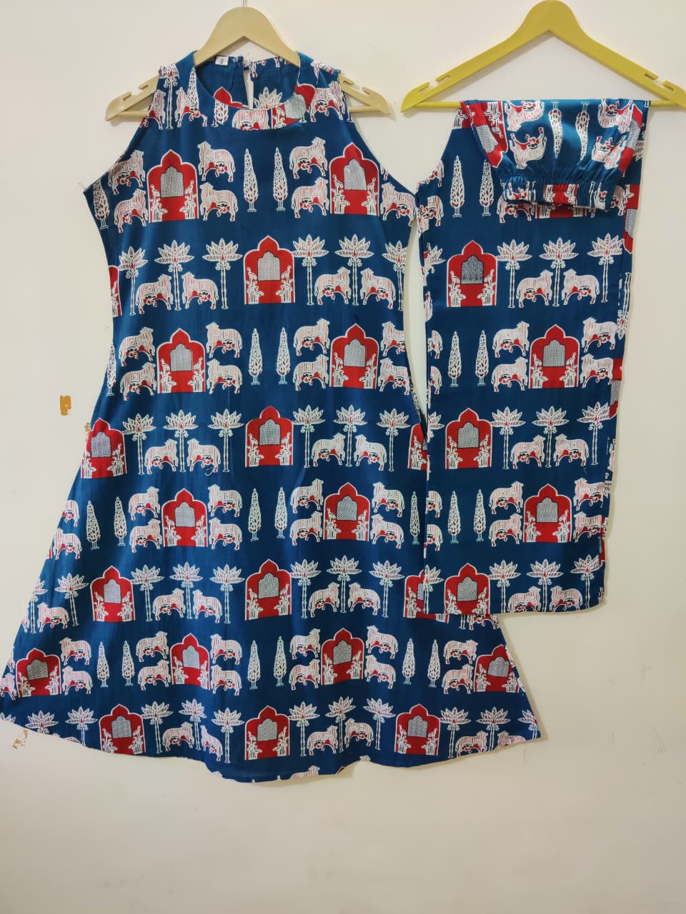 Women’s Navy Blue Elephant Print Cotton Halter Neck Kurta Palazzo Set