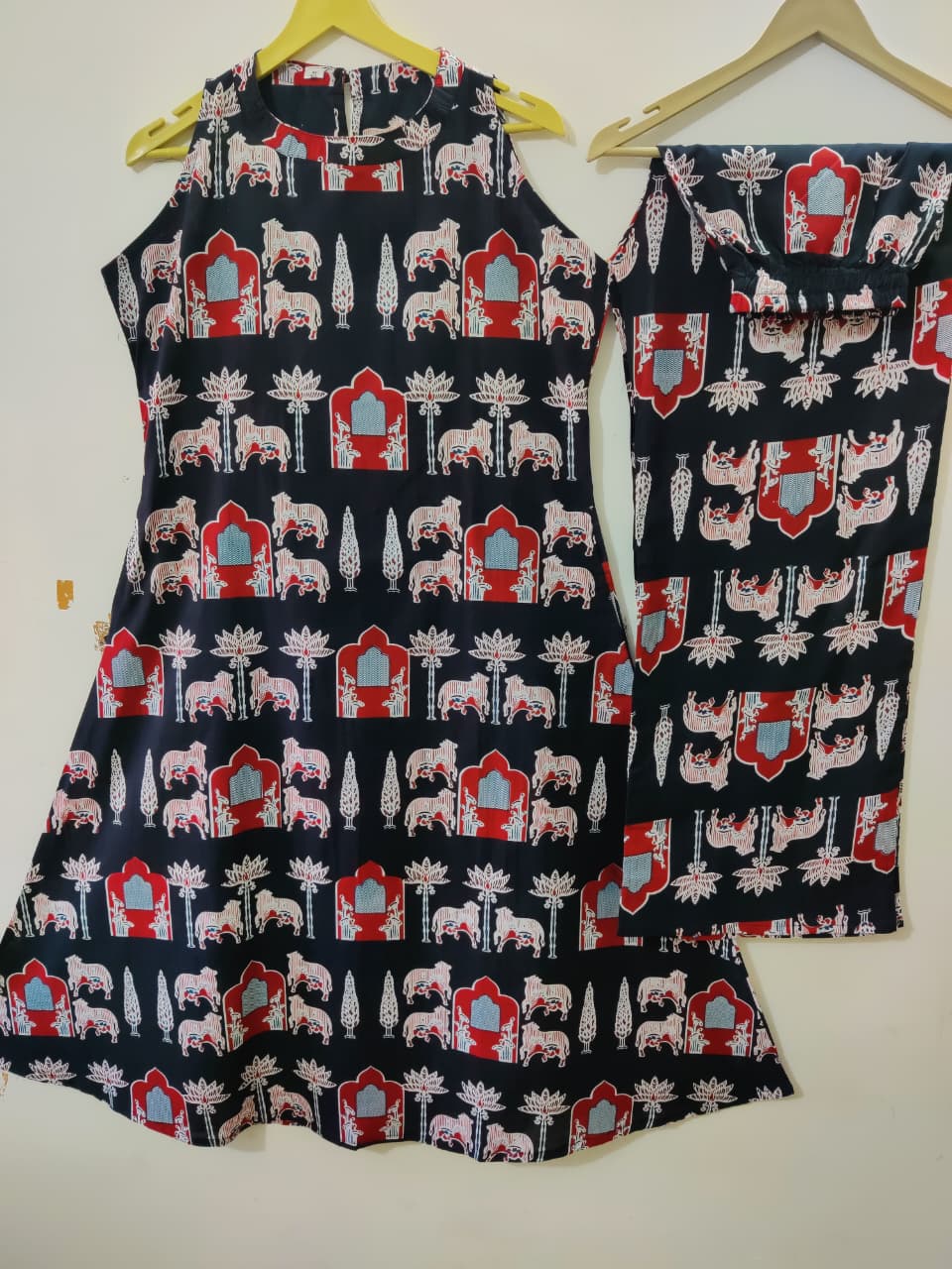 Women’s Black Heritage Elephant Print Cotton Halter Neck Kurta Palazzo Set