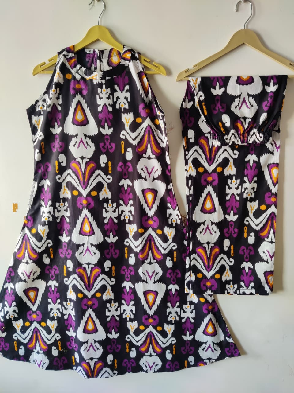 Women’s Black Ikat Printed Cotton Halter Neck Kurta Palazzo Set