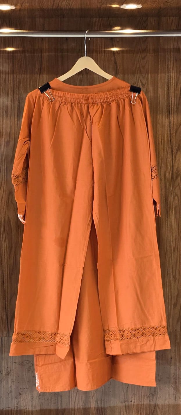 Stylish straight kurta 3 pcs set with new style in machine print