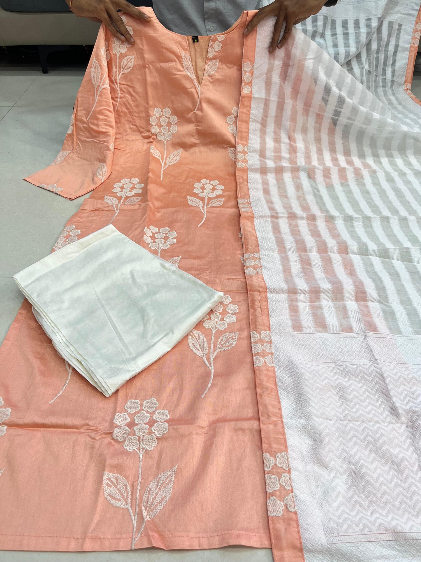Alia Bhatt Inspired Peach Mul Chanderi Kurta Set