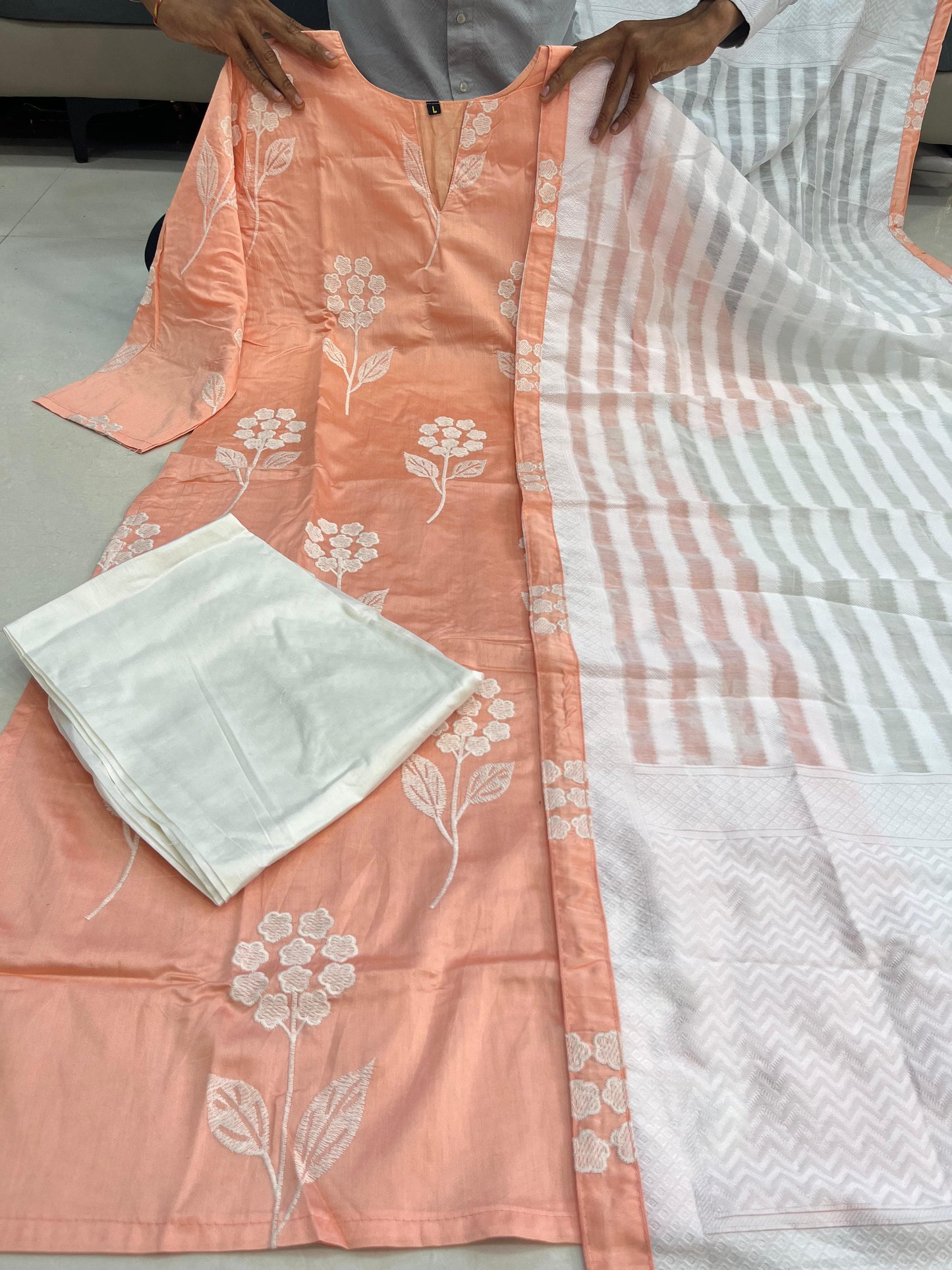 Alia Bhatt Inspired Peach Mul Chanderi Kurta Set