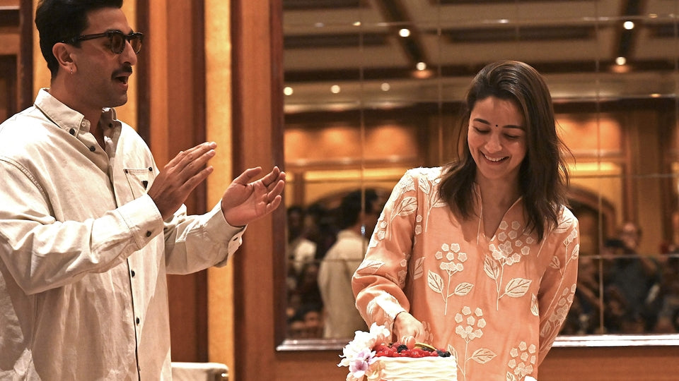 Alia Bhatt Inspired Peach Mul Chanderi Kurta Set