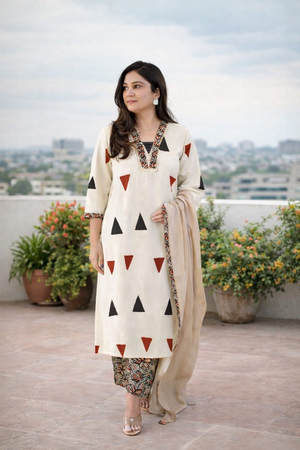 Premium Cotton Kurti Pant Dupatta Set with Katha Work