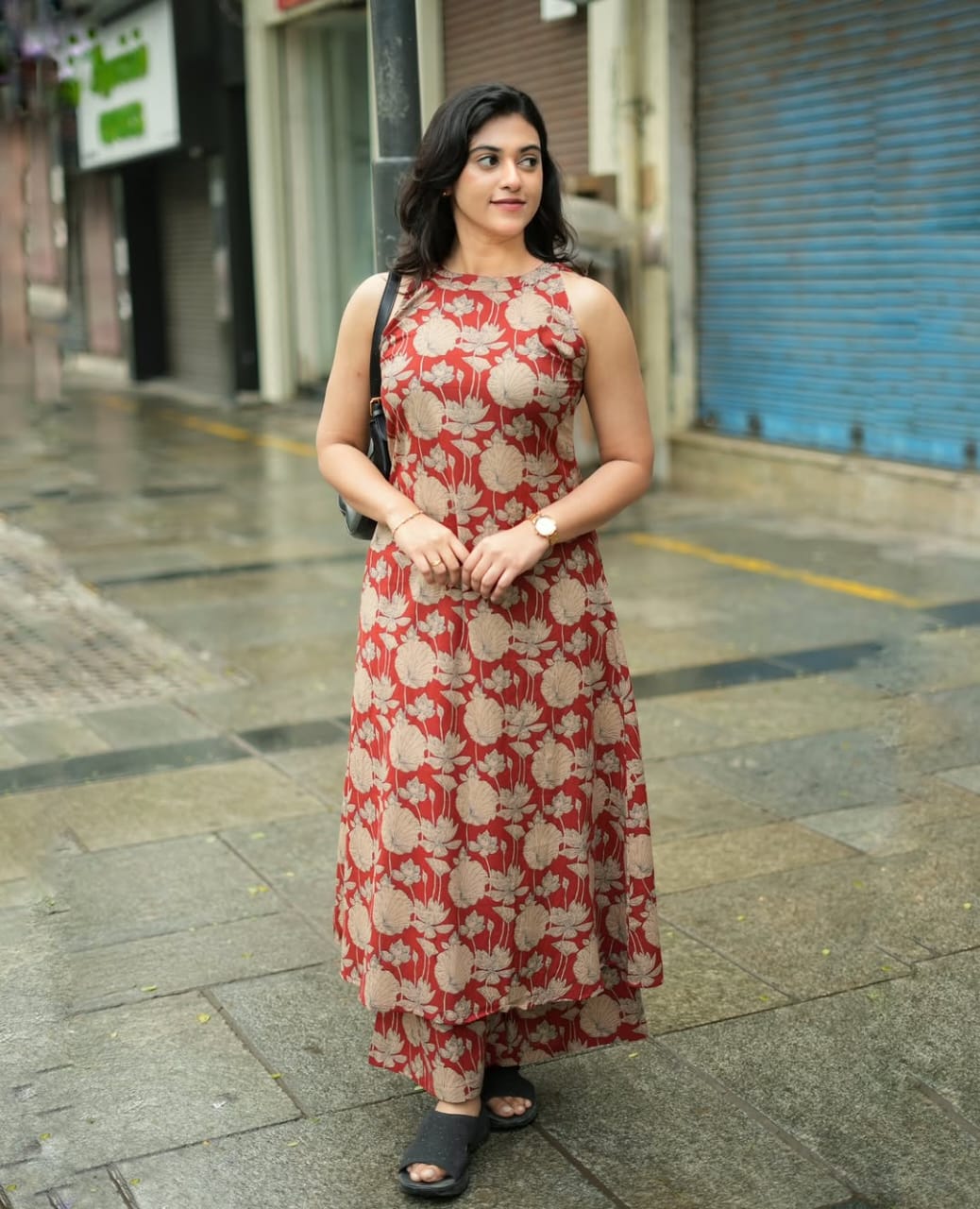 Women’s Rust Red Floral Printed Cotton Halter Neck Kurta Palazzo Set