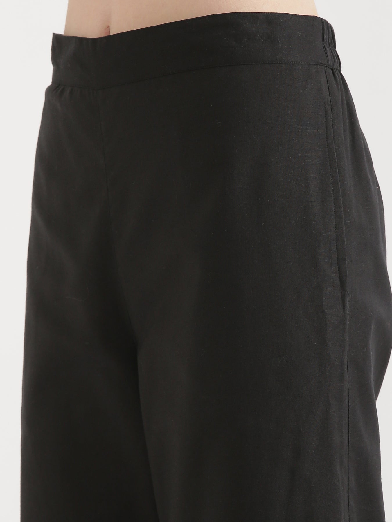 Women Black Airy Linen Wide Leg Pant