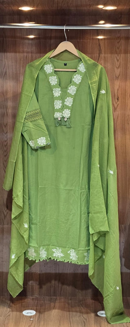 Stylish straight kurta set with new style in machine print