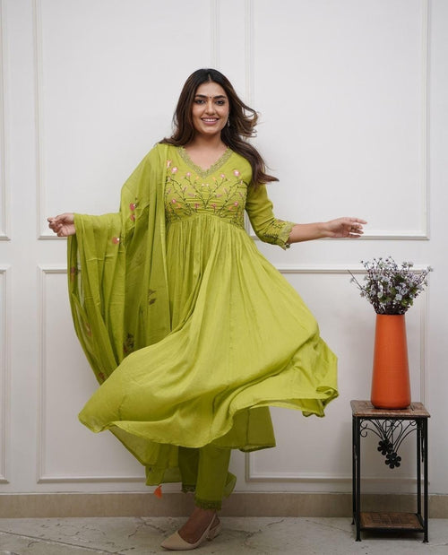 Stylish Elegant Embroidery Cotton Kurta Set