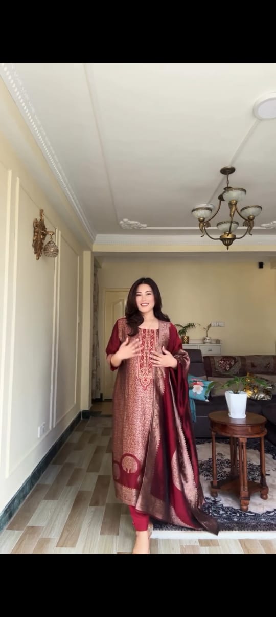 Asopalav Banarasi Jacquard 3 Pc Suit Set